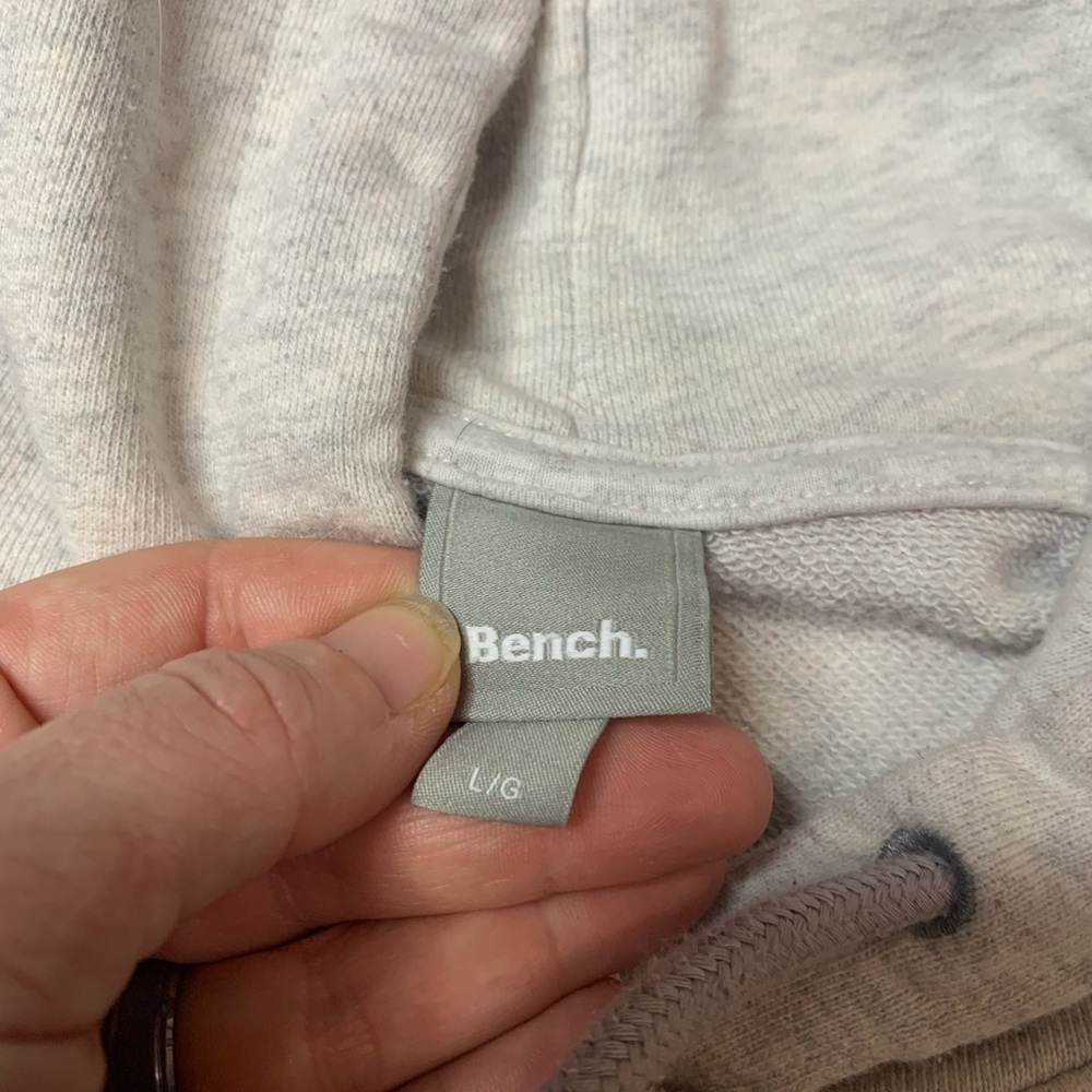 Bench Light Grey Marl Pullover Hoodie | Size Large | Minimalist Logo - Picture 3 of 8